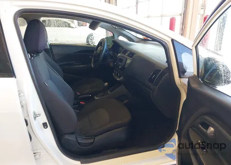 2016 Kia Rio Lx z USA, uszkodzony, nr VIN KNADM4A35G6540048